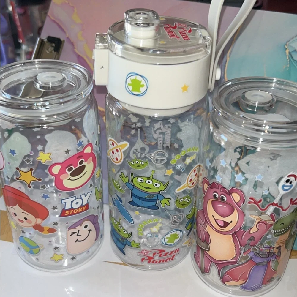 Toy Story the claw plastic water bttle